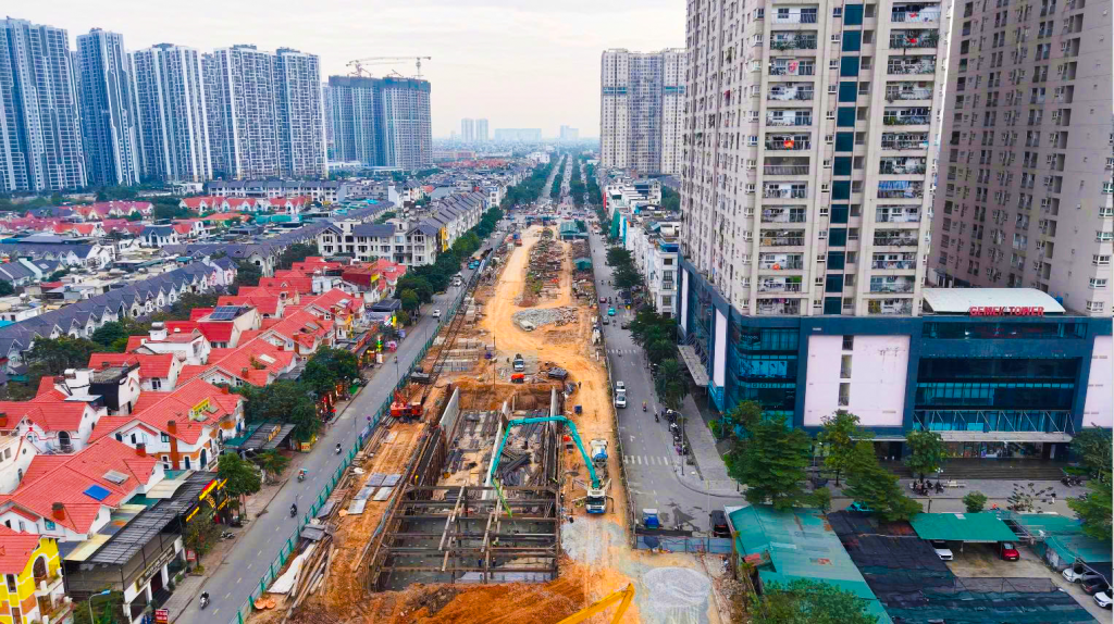 to-chuc-thi-cong-nut-giao-vanh-dai-3-5-voi-dai-lo-thang-long