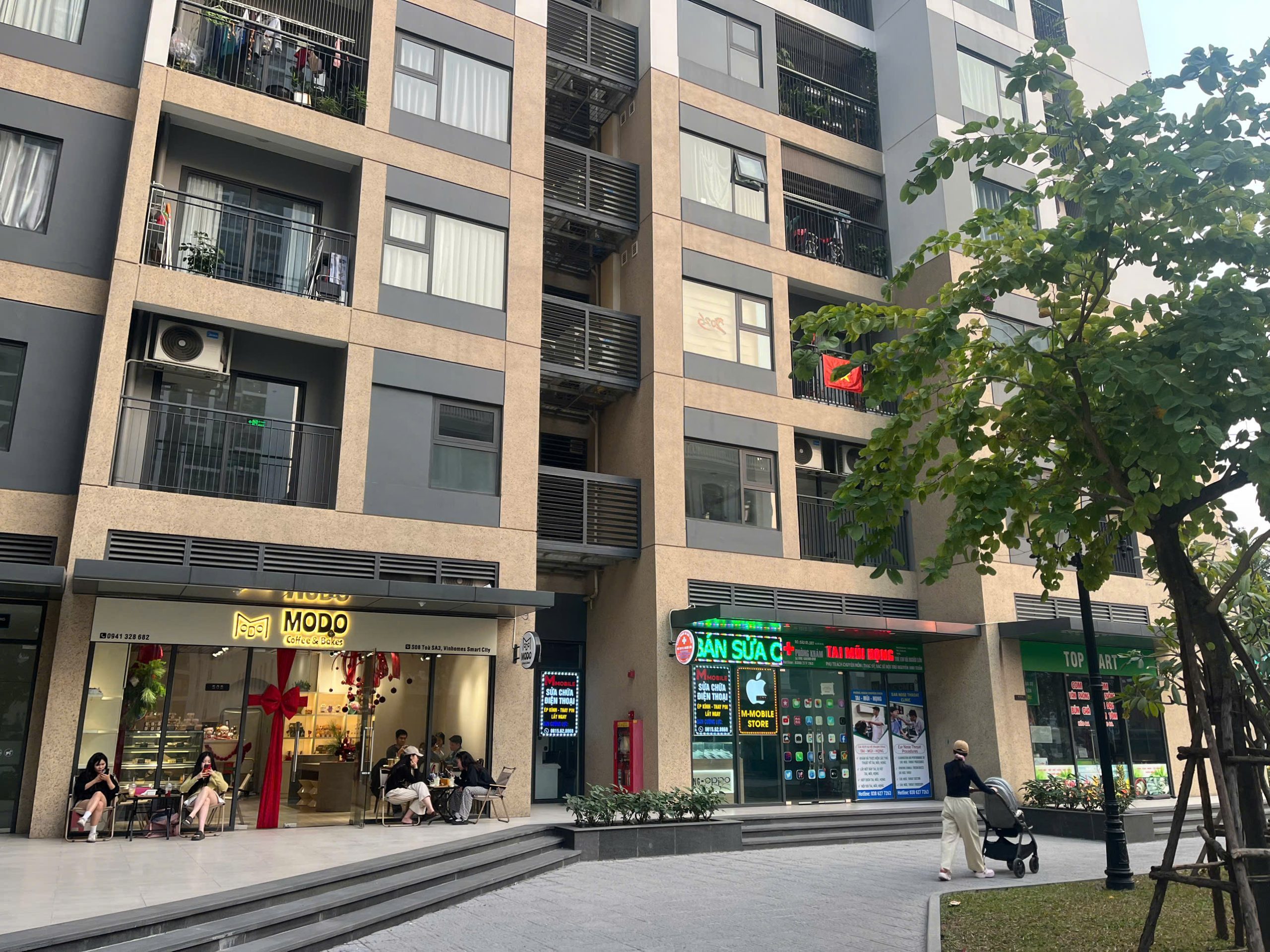 shop-chan-de-tai-vinhomes-smart-city