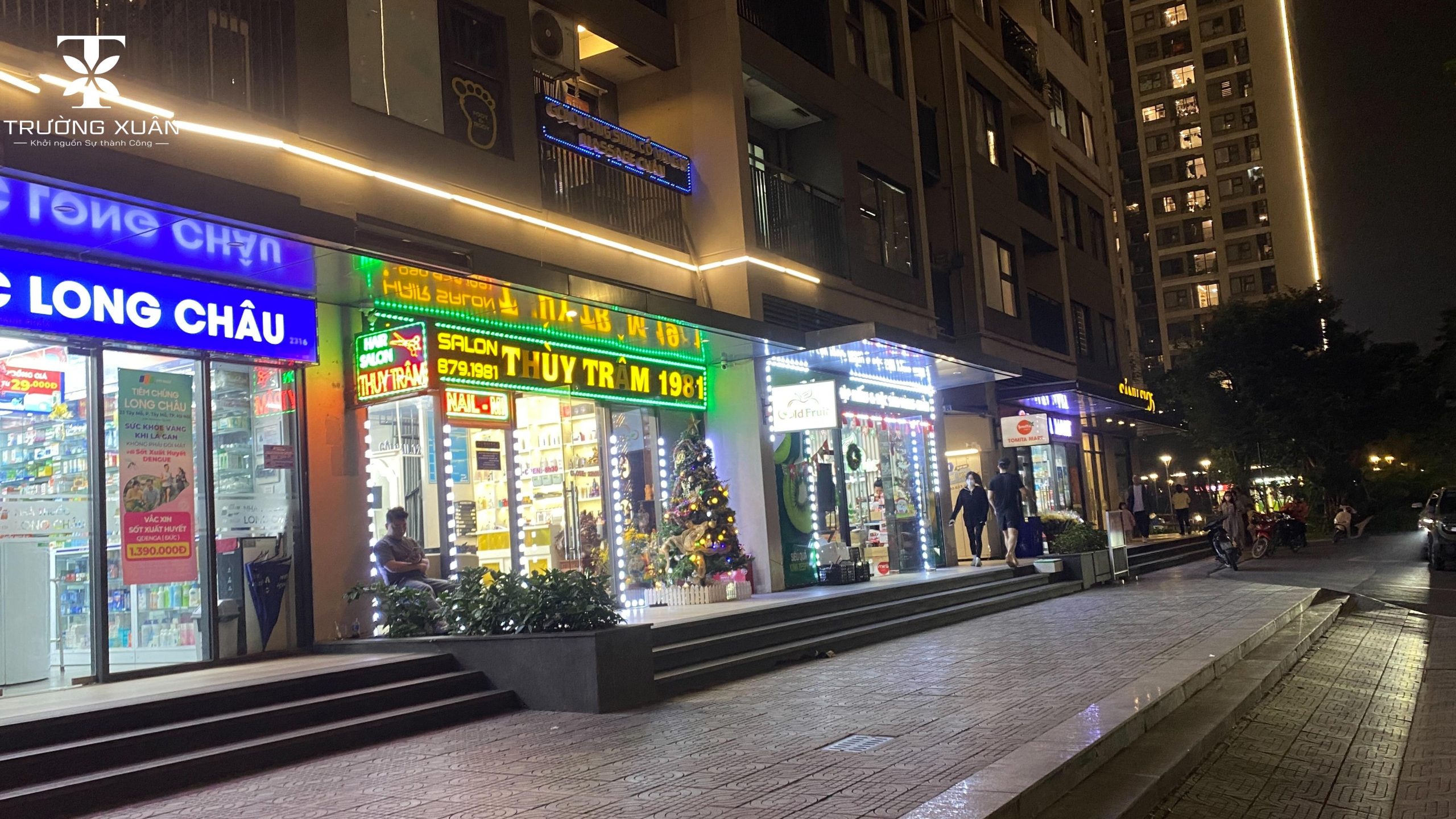 b83e696cdb23547d0d323